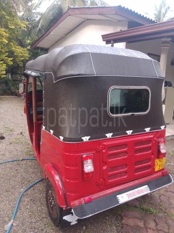 Bajaj 4 stroke 2011 - Used Three wheeler sale in Sri Lanka - patpat.lk