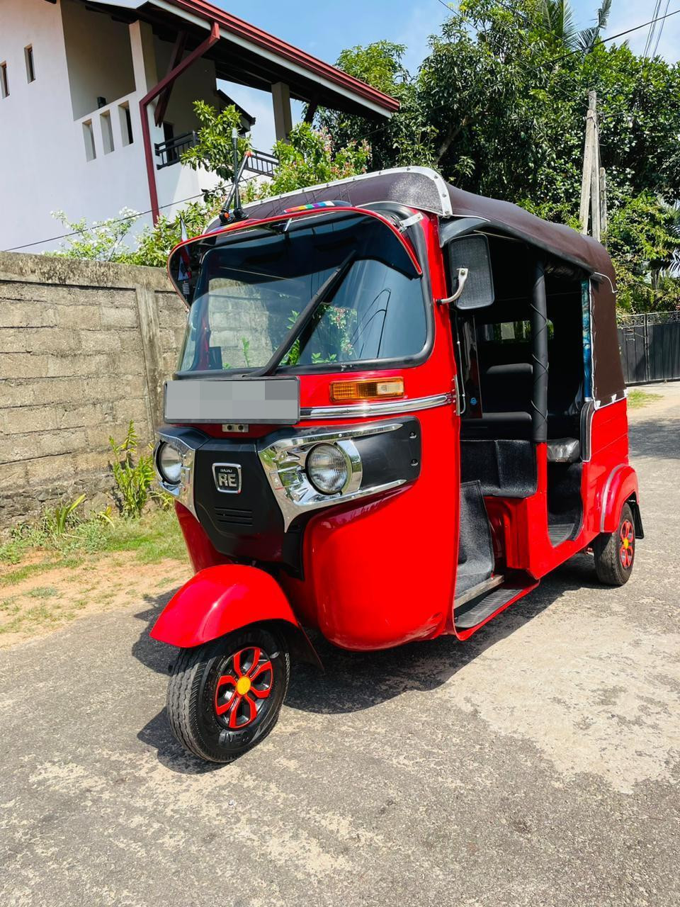 Bajaj Three Wheel 2015 - Used Three wheeler sale in Sri Lanka - patpat.lk