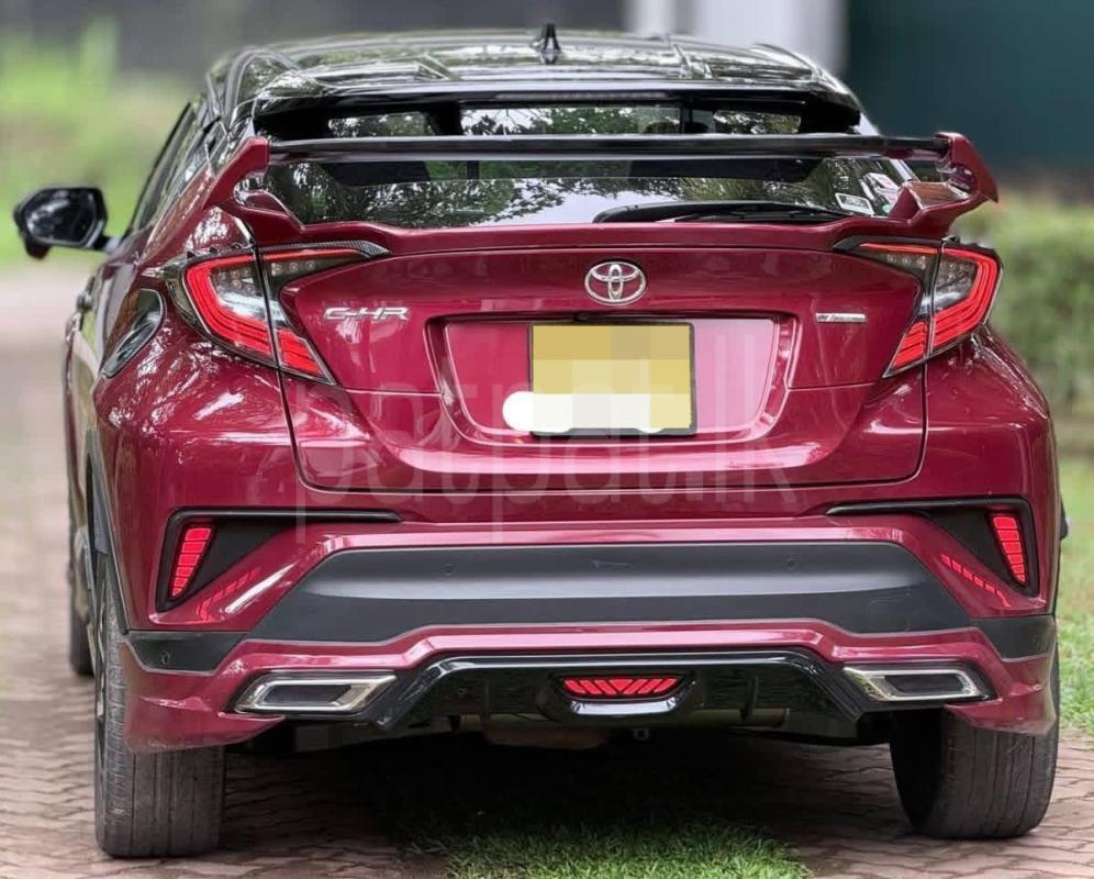 Toyota CHR 2018 - பயன்படுத்தப்பட்டது SUV sale in Sri Lanka - patpat.lk