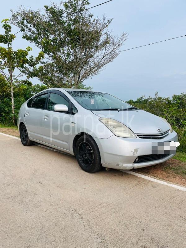 Toyota Prius 2008 - பயன்படுத்தப்பட்டது கார் sale in Sri Lanka - patpat.lk