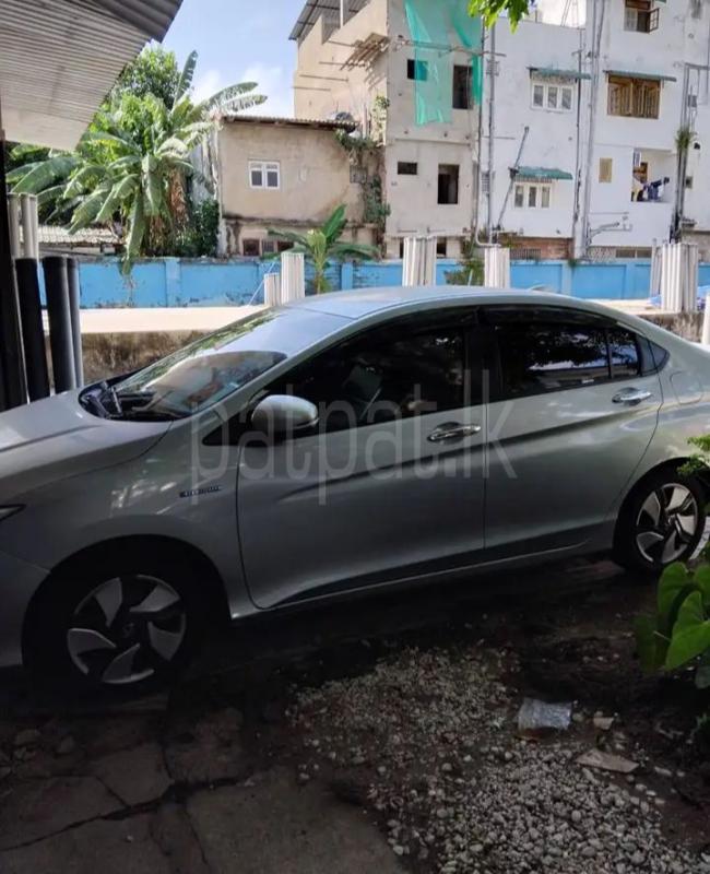 Advertisement image 3