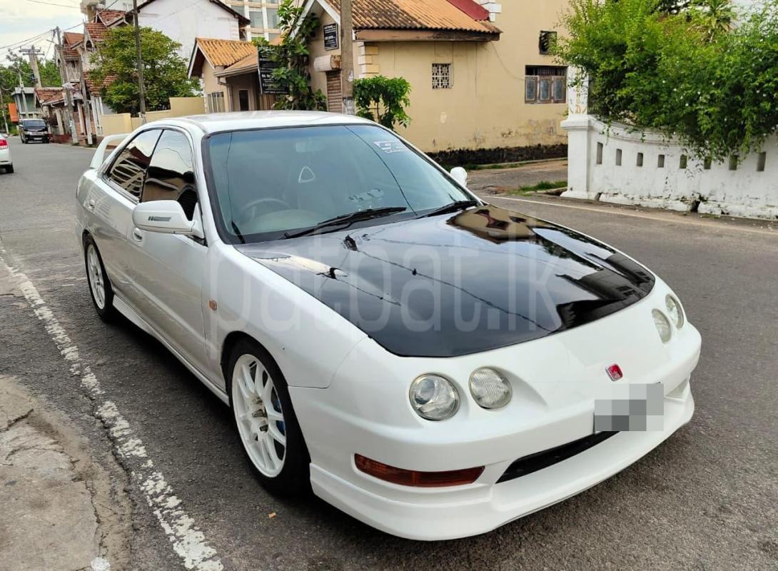 Advertisement image 1