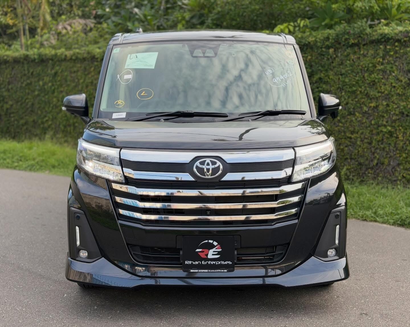 Toyota Roomy 2024 - Brand New Van sale in Sri Lanka - patpat.lk