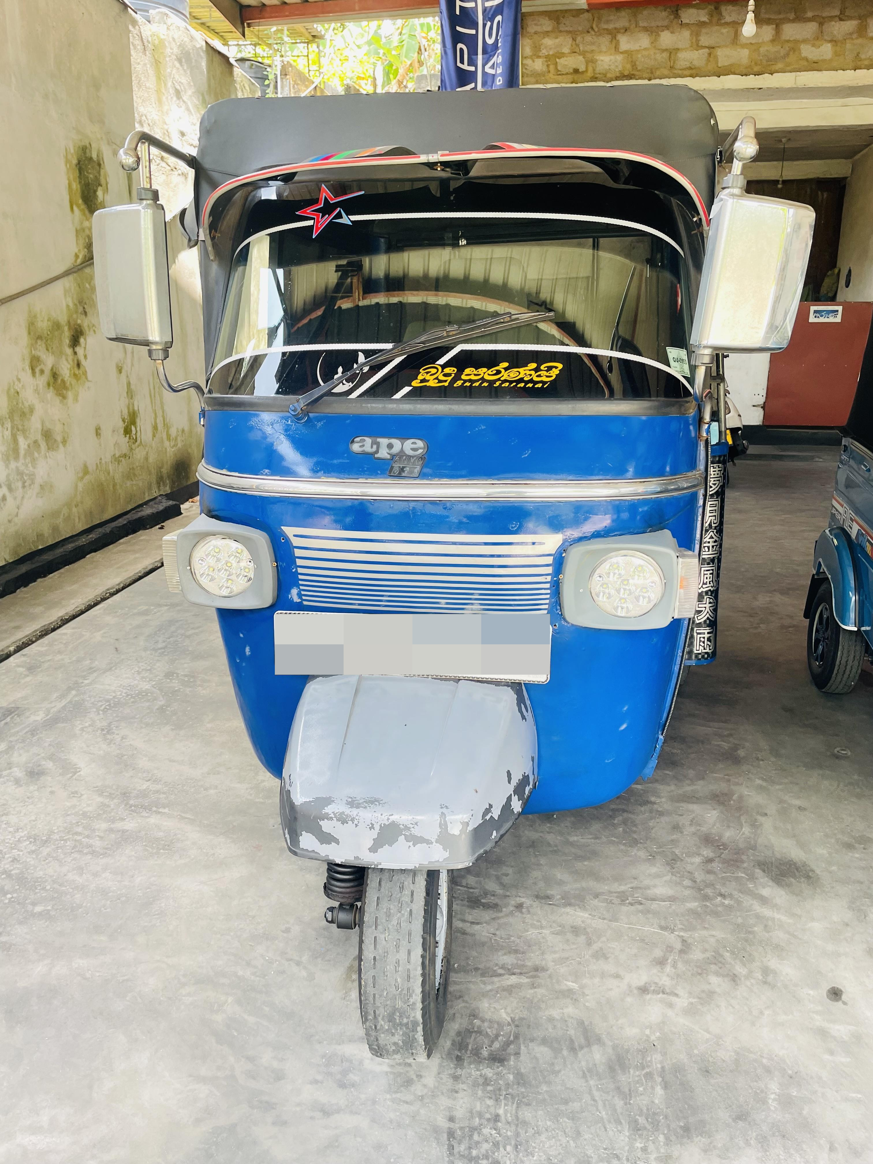 Piaggio Three Wheel 2009 - Used Three wheeler sale in Sri Lanka - patpat.lk