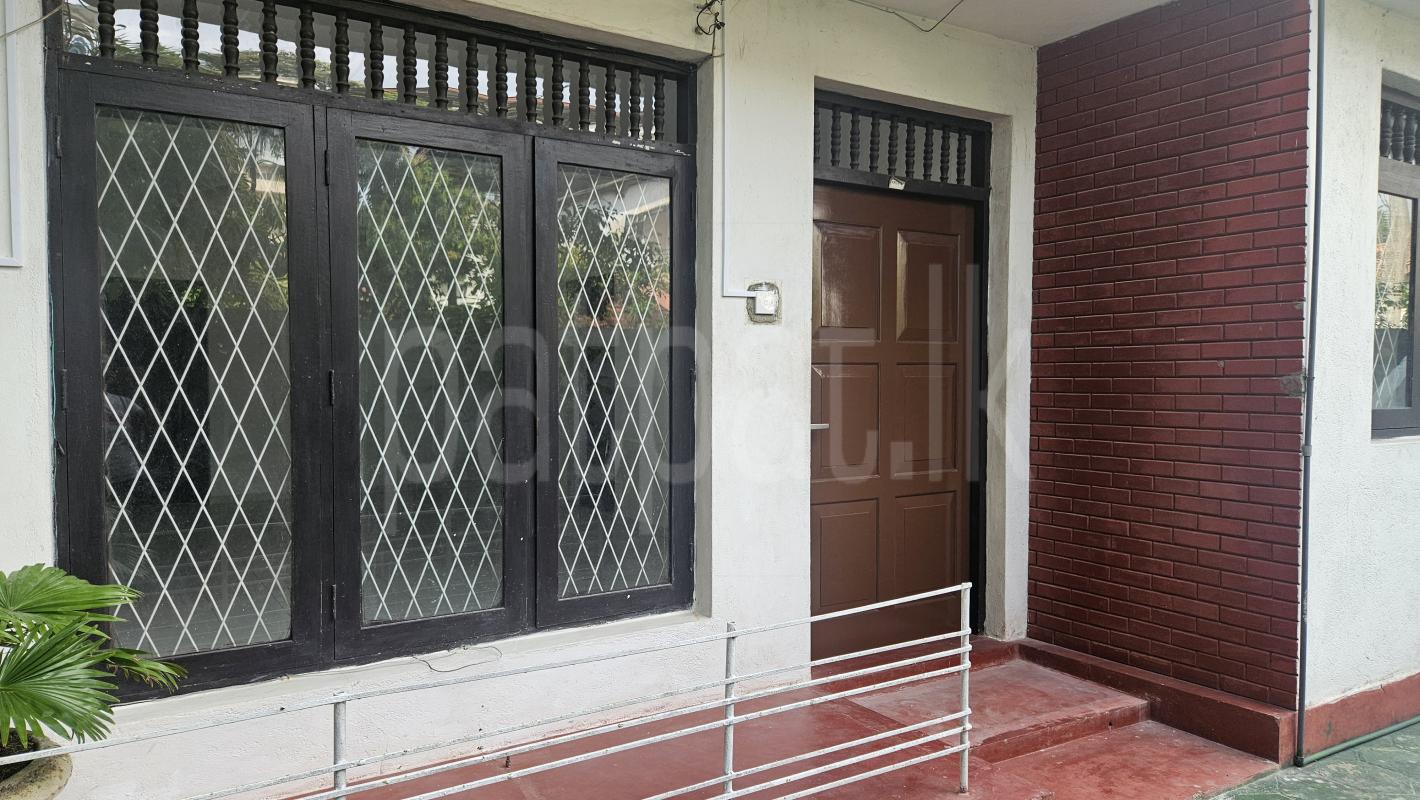 House for Rent in Mount Lavinia ads-image-1