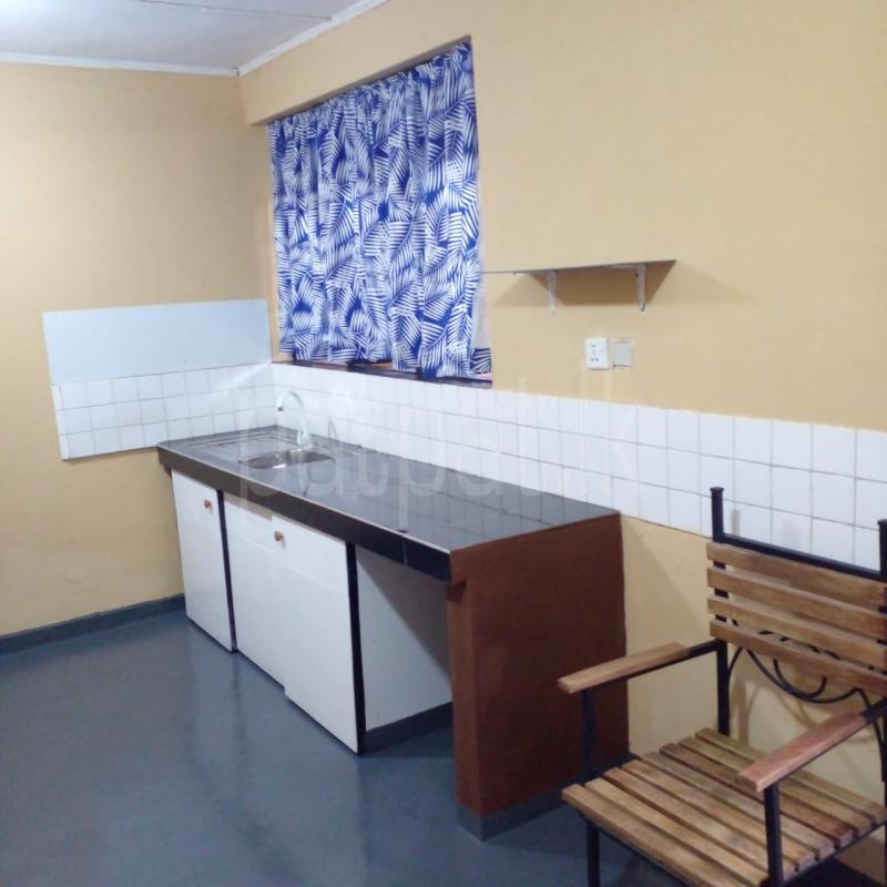 Room for Rent in Nugegoda