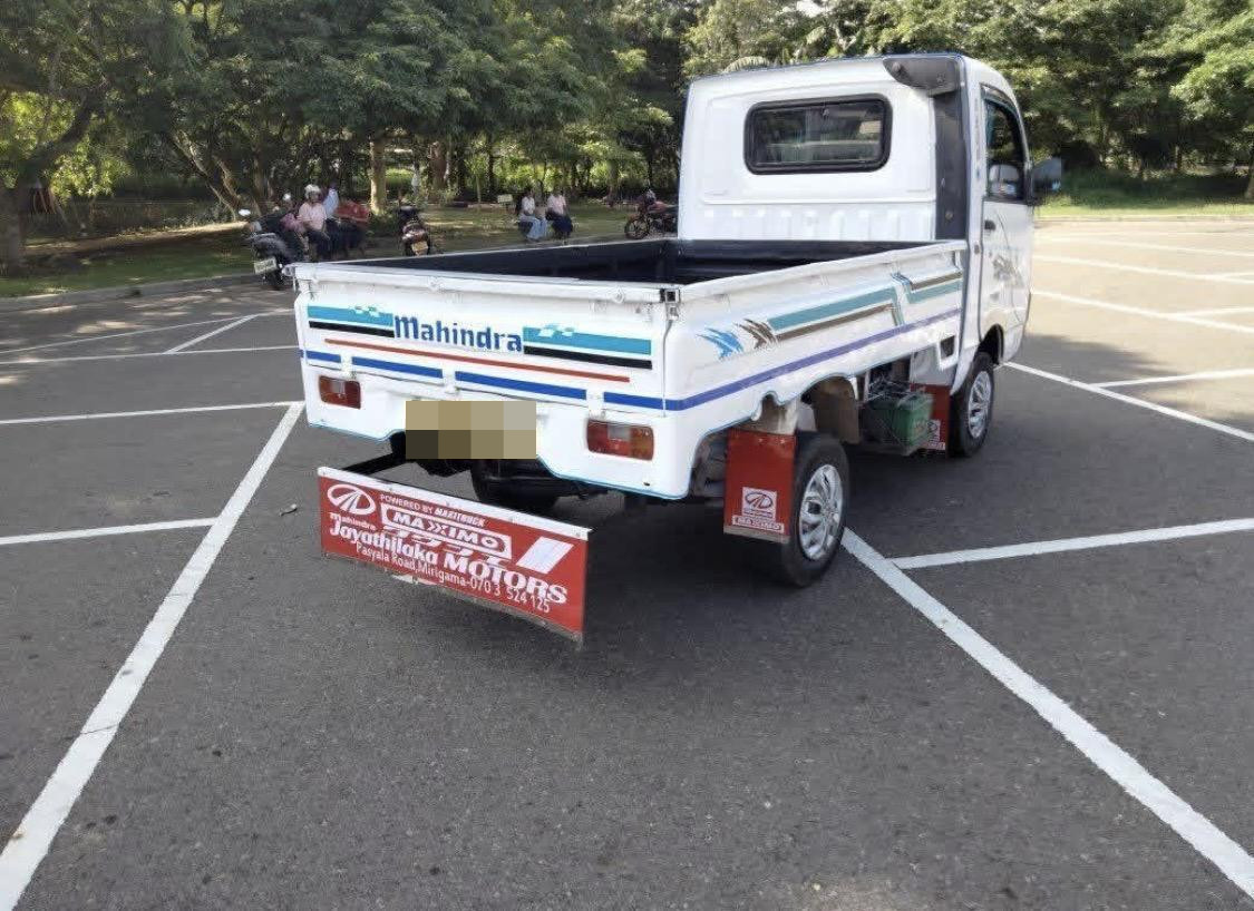 Mahindra Maxximo 2011 - பயன்படுத்தப்பட்டது டிரக் sale in Sri Lanka - patpat.lk