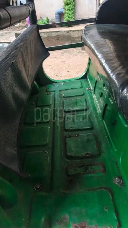 Bajaj Three Wheel 2014 - பயன்படுத்தப்பட்டது முச்சக்கர வண்டி sale in Sri Lanka - patpat.lk