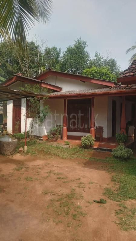 House for Sale in Athurugiriya