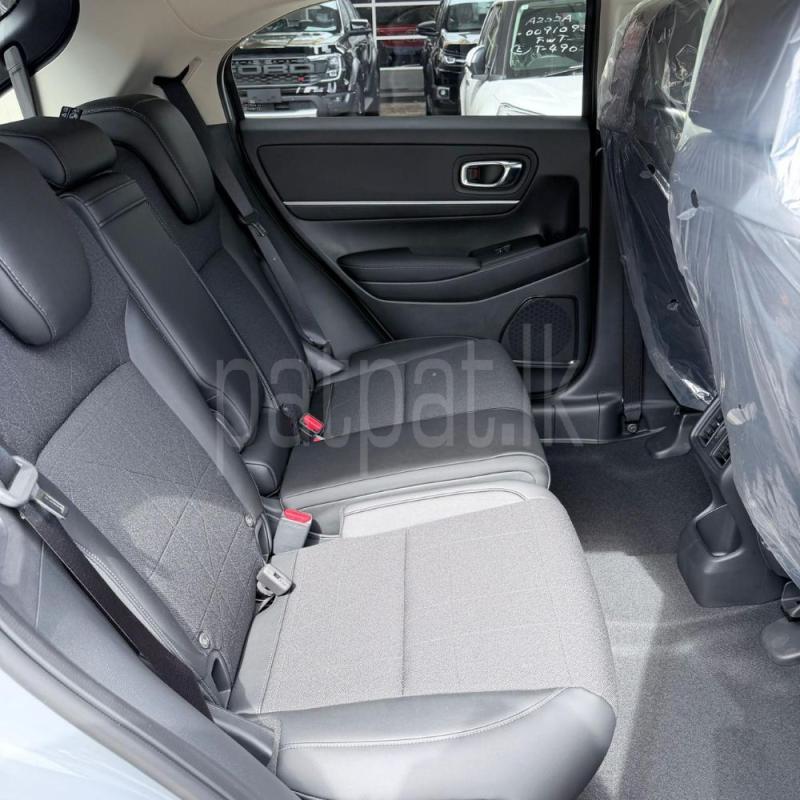 Advertisement image 6