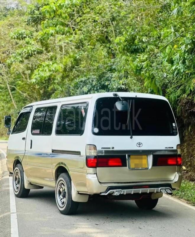 Toyota Hiace 2000 - பயன்படுத்தப்பட்டது வேன் sale in Sri Lanka - patpat.lk
