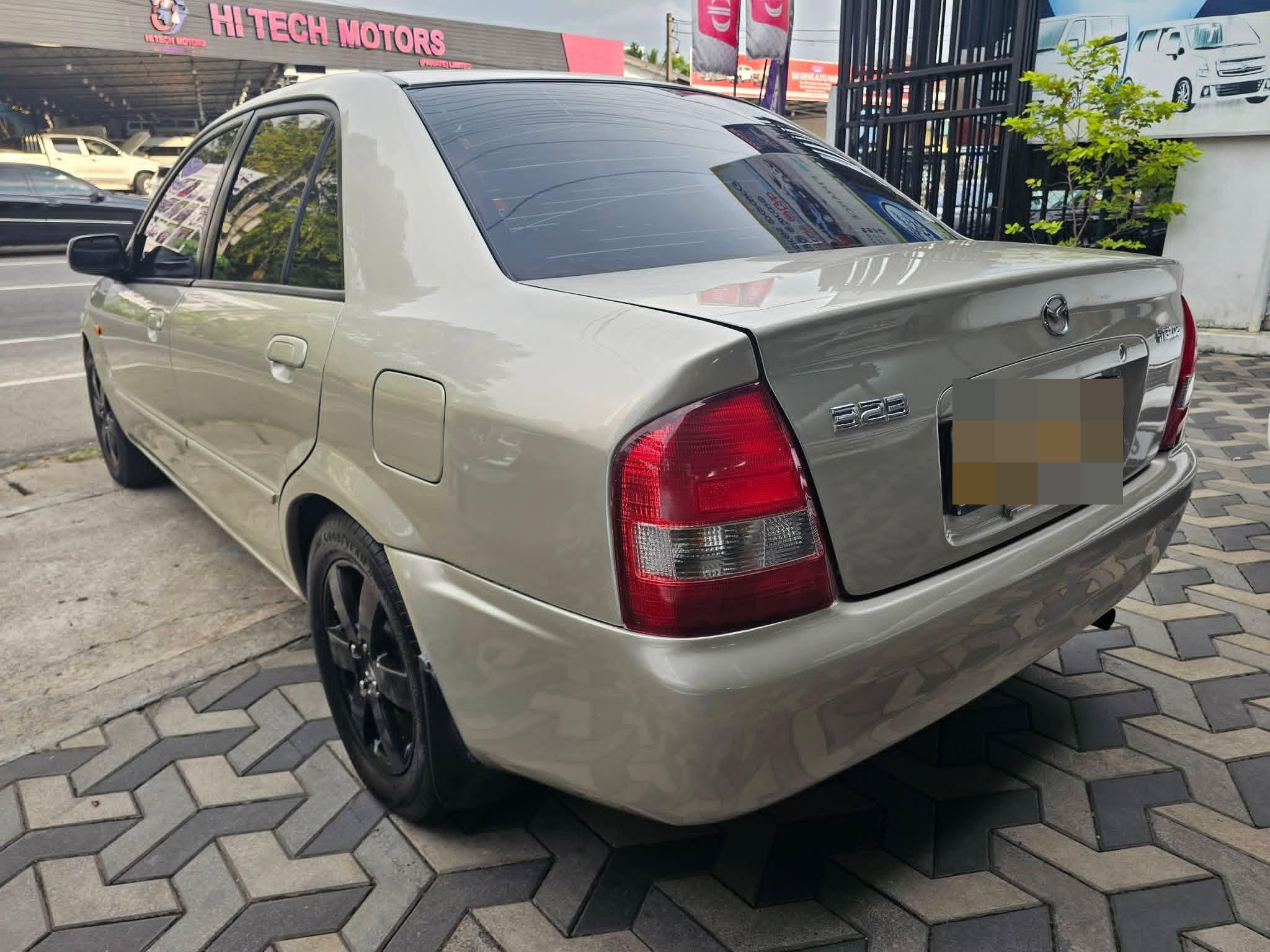Mazda Familia 2000 - Used Car sale in Sri Lanka - patpat.lk