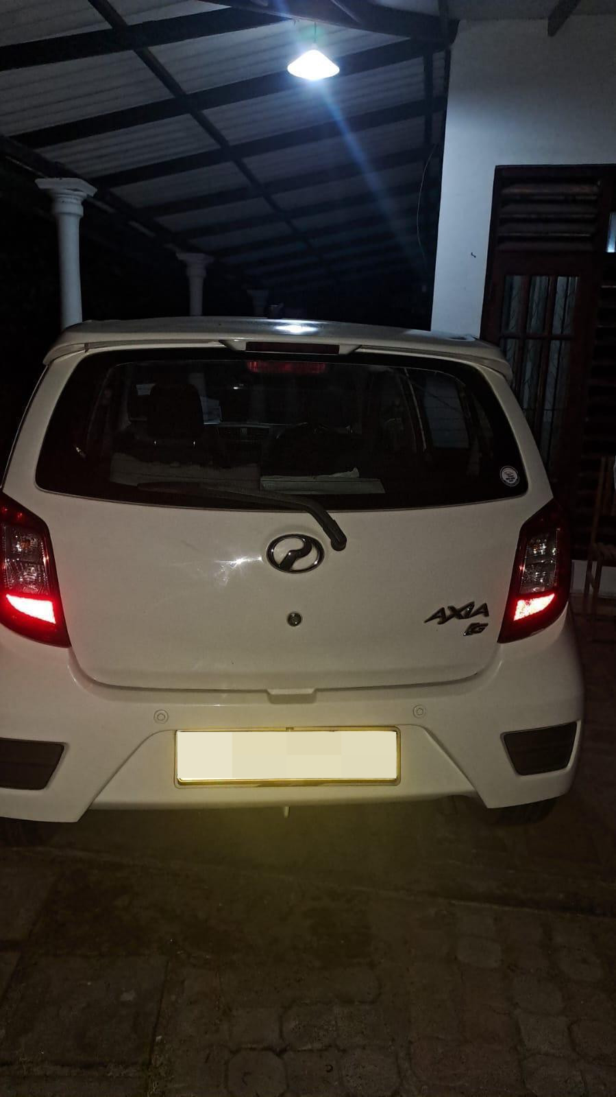 Perodua Axia 2015 - பயன்படுத்தப்பட்டது கார் sale in Sri Lanka - patpat.lk