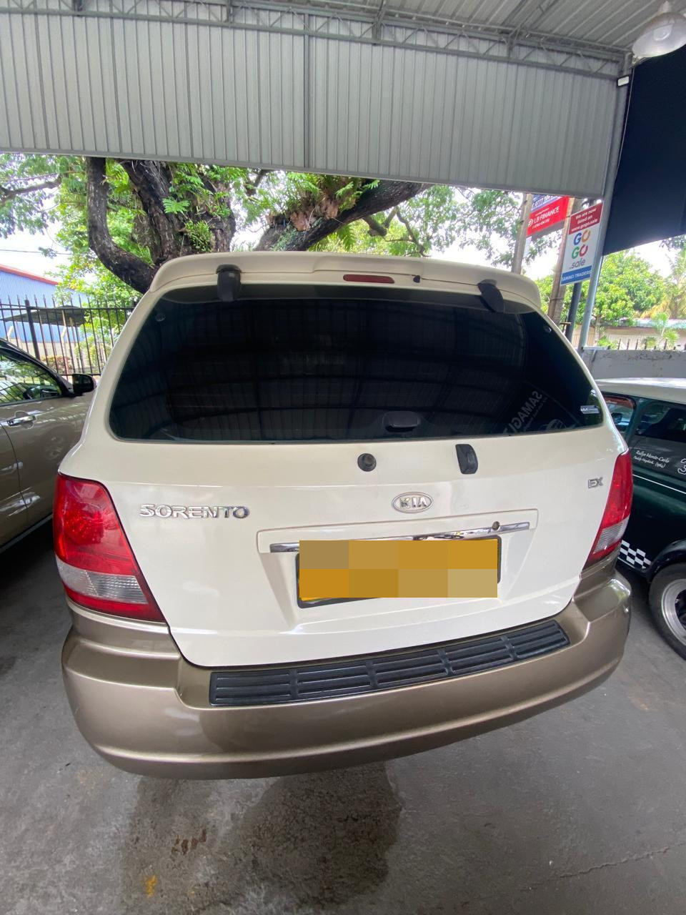 KIA Sorento 2005 - பயன்படுத்தப்பட்டது SUV sale in Sri Lanka - patpat.lk