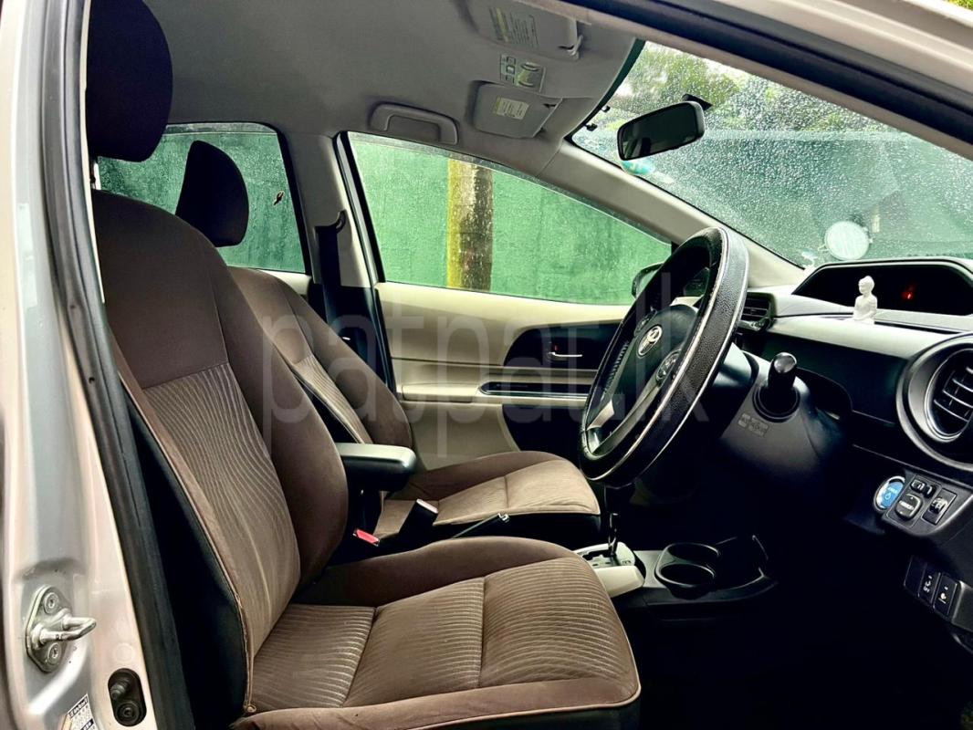 Toyota Aqua 2013 - பயன்படுத்தப்பட்டது கார் sale in Sri Lanka - patpat.lk