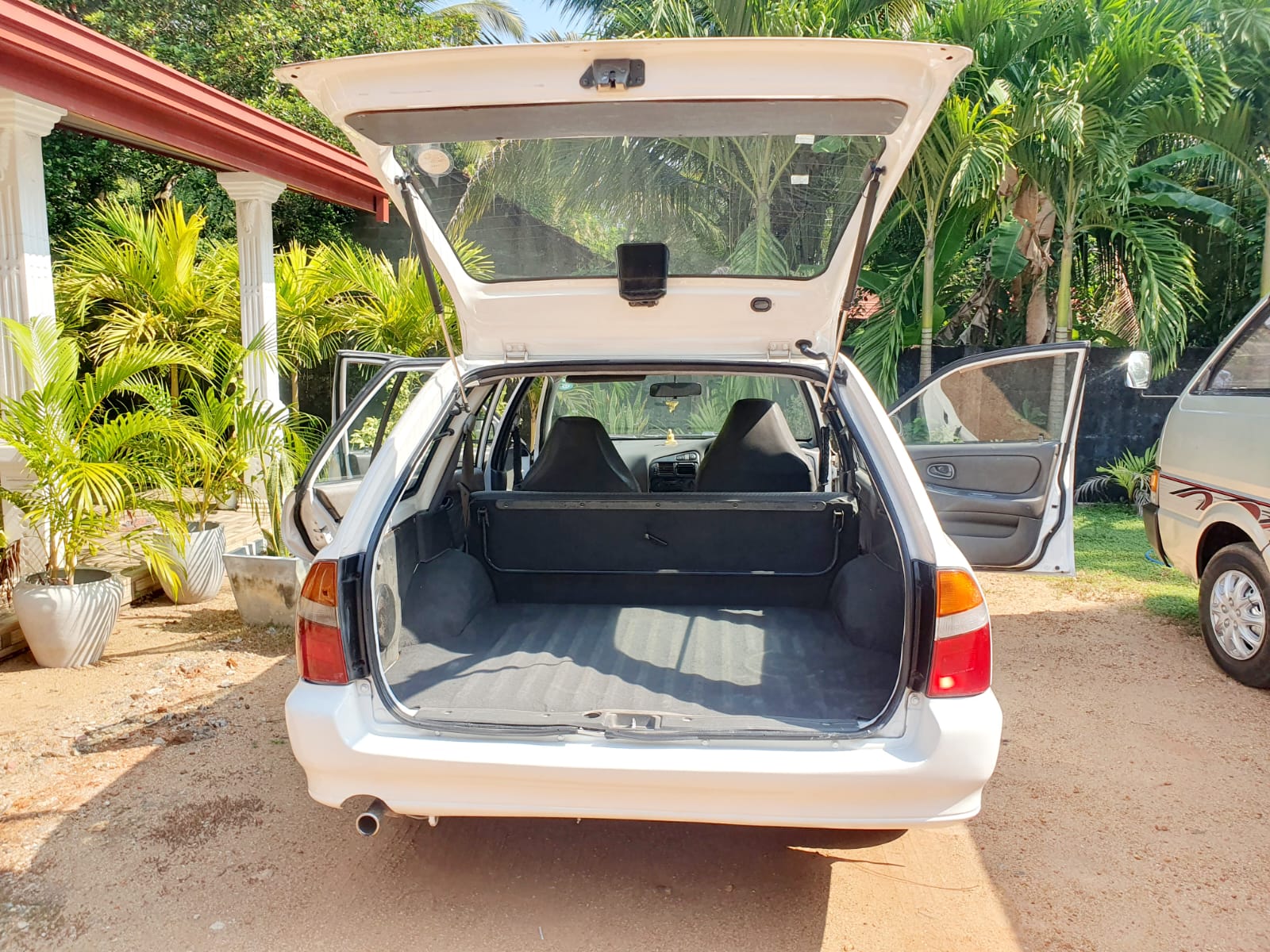 Advertisement image 6