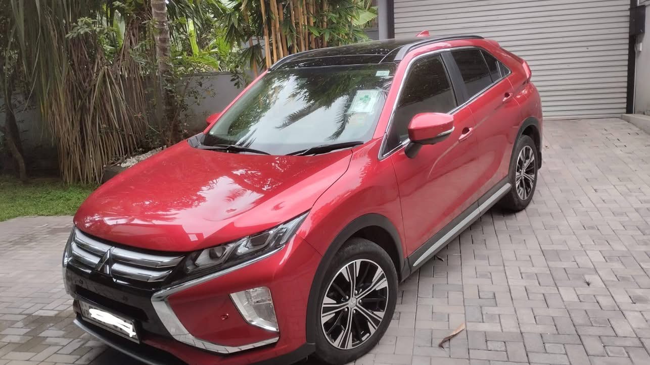 Mitsubishi Eclipse 2018 - Used SUV sale in Sri Lanka - patpat.lk