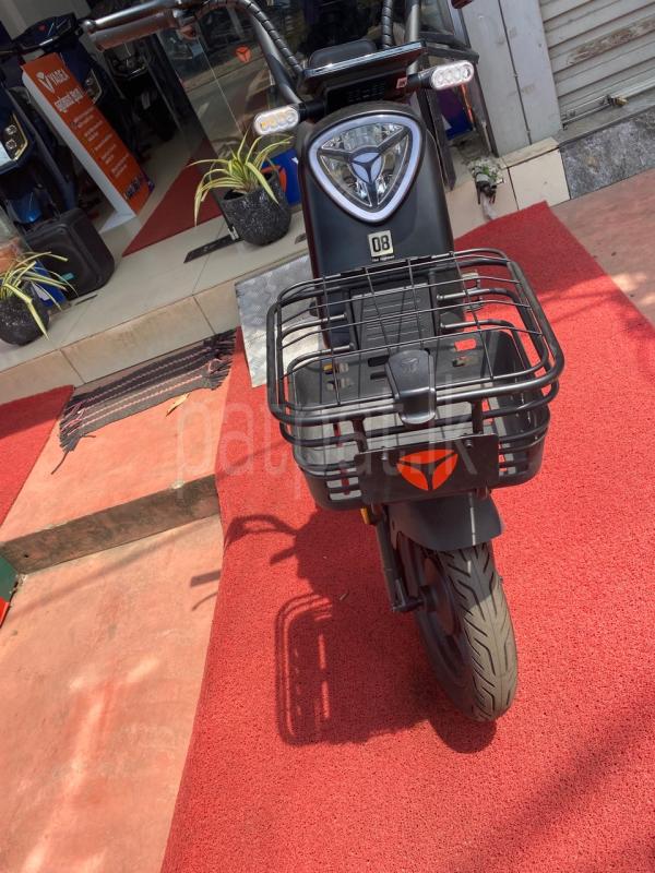 Advertisement image 1