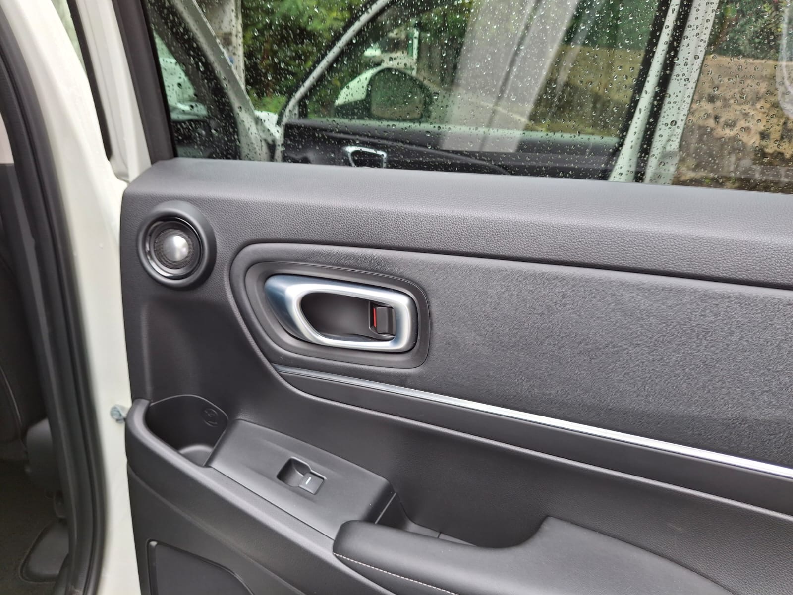 Honda Vezel 2025 - பயன்படுத்தப்பட்டது SUV sale in Sri Lanka - patpat.lk