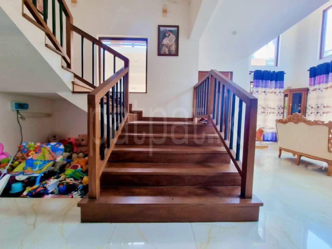 House for Sale in Minuwangoda ads-image-1