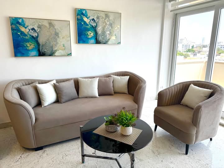 Luxury Apartment for Rent in Cinnamon Garden (Colombo 07)