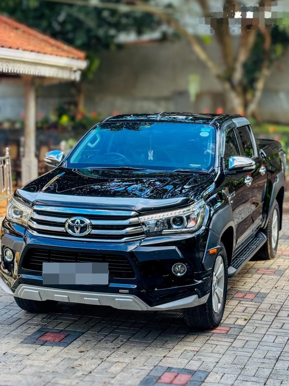 Toyota Hilux 2016 - Used Pick-up  sale in Sri Lanka - patpat.lk