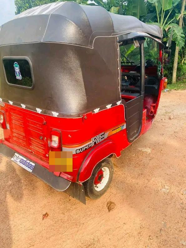 Bajaj Three Wheel 2013 - Used Three wheeler sale in Sri Lanka - patpat.lk