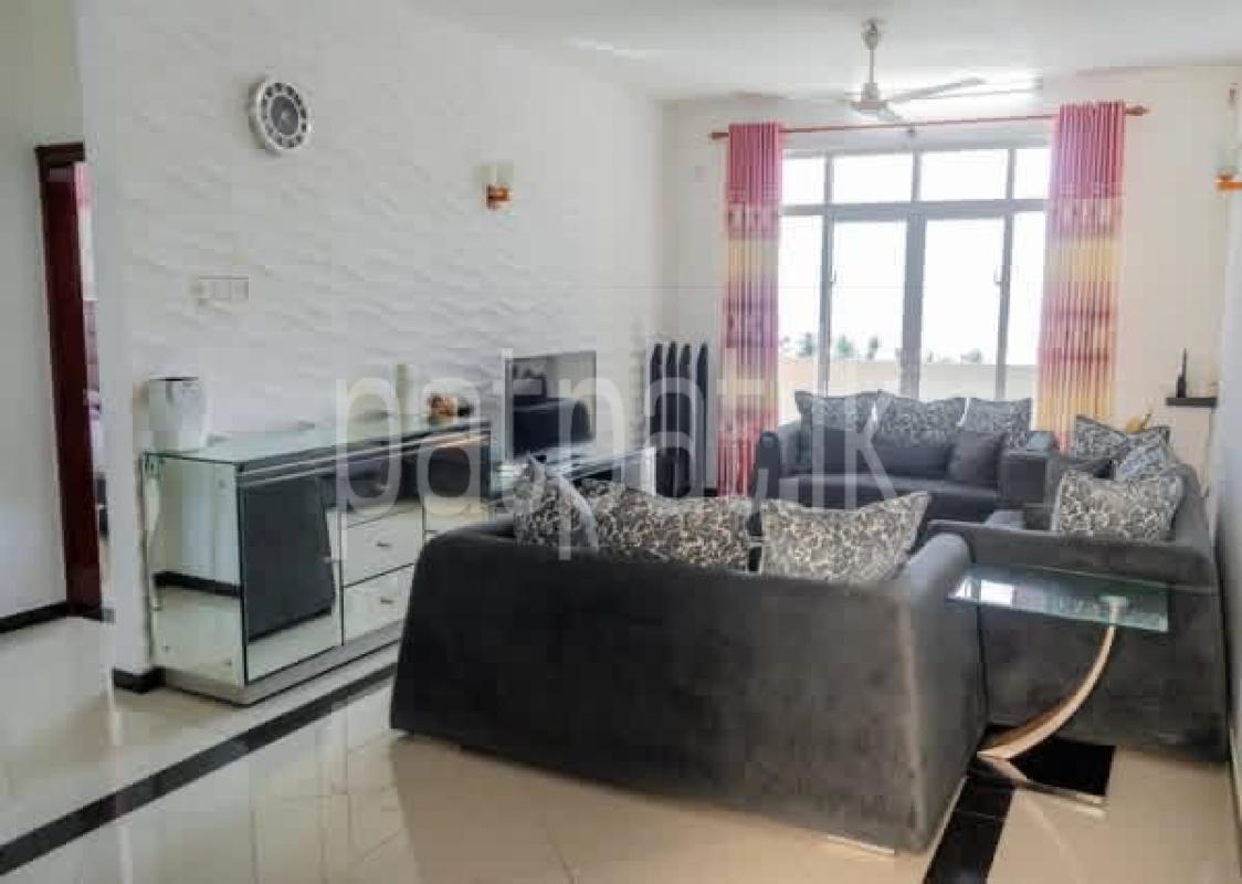 Furnished Apartment for Sale in Wellawatta (Colombo 06)