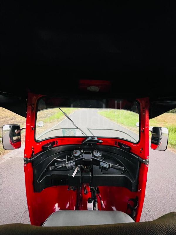 Bajaj Three Wheel 2017 - Used Three wheeler sale in Sri Lanka - patpat.lk