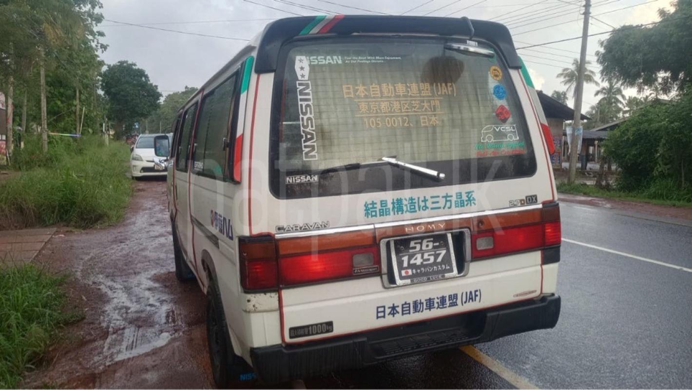 Nissan Caravan 1990 - பயன்படுத்தப்பட்டது வேன் sale in Sri Lanka - patpat.lk