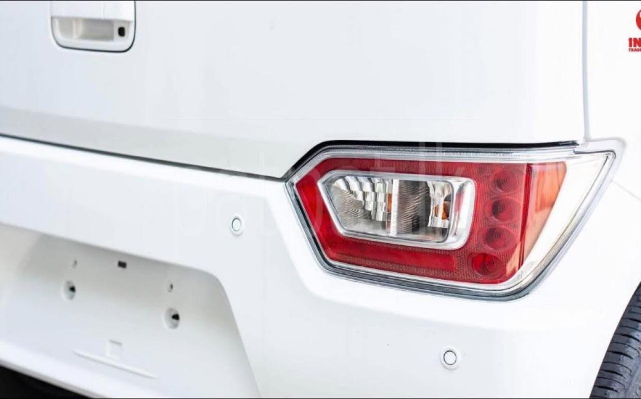 Advertisement image 6