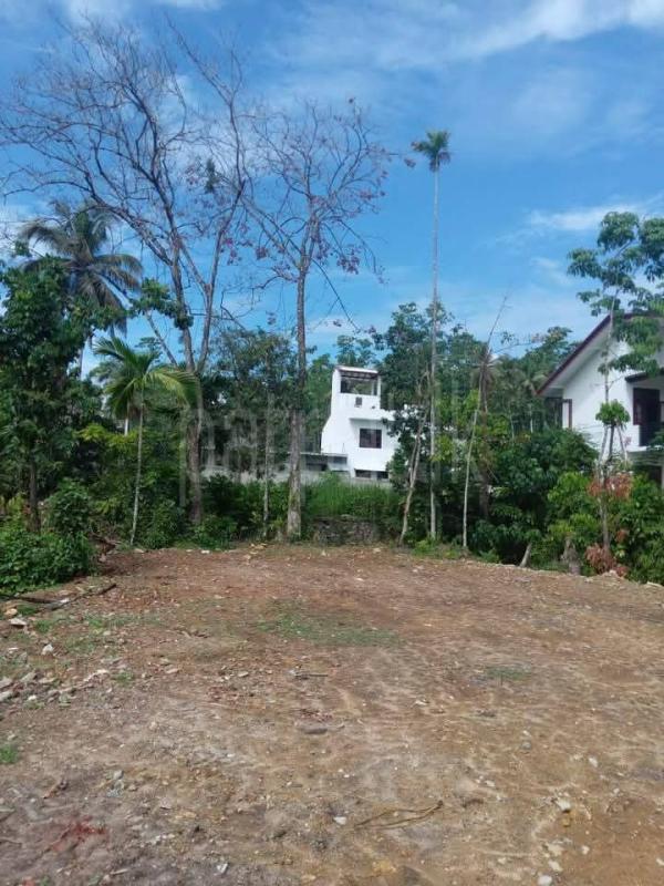 Commercial Land for Sale in Athurugiriya