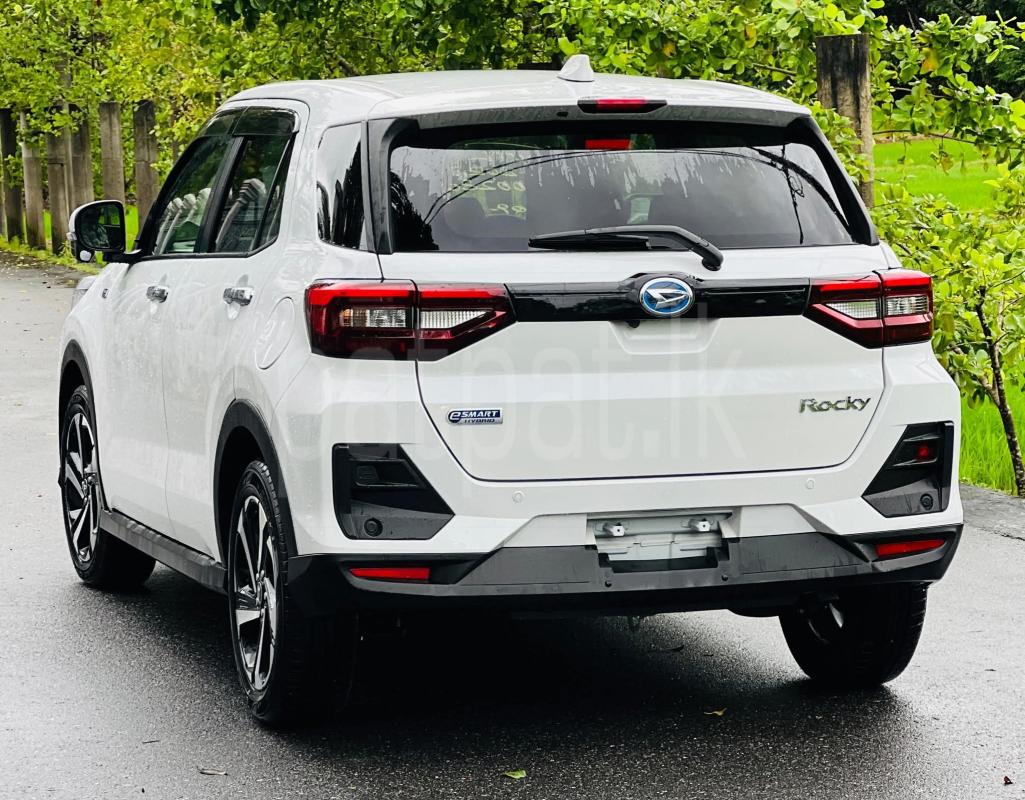 Advertisement image 6