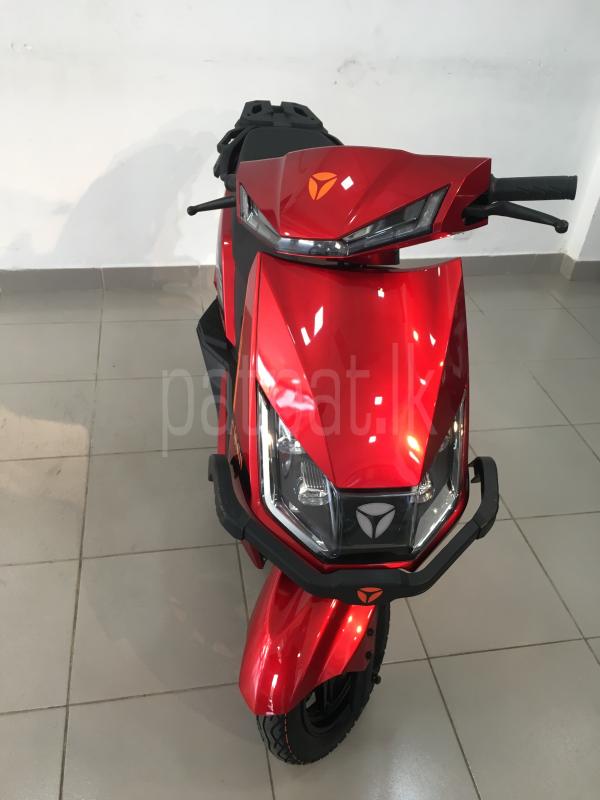 Yadea T5 2025 - சான்றளிக்கப்பட்டது பைக் sale in Sri Lanka - patpat.lk
