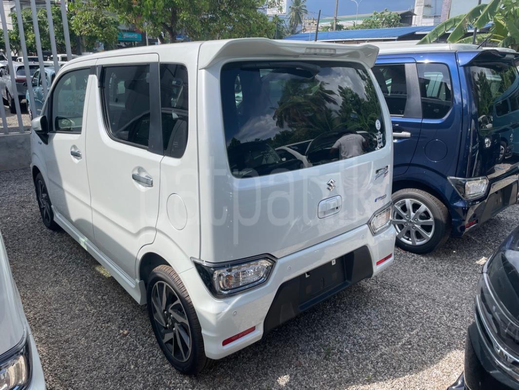 Advertisement image 4