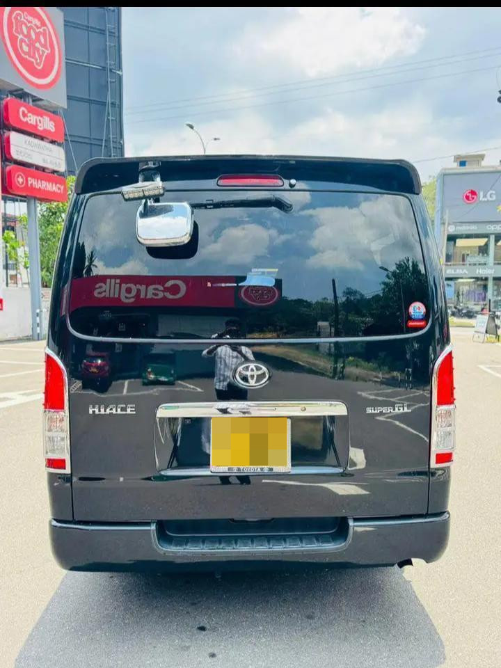 Toyota Hiace 2015 - Used Van sale in Sri Lanka - patpat.lk