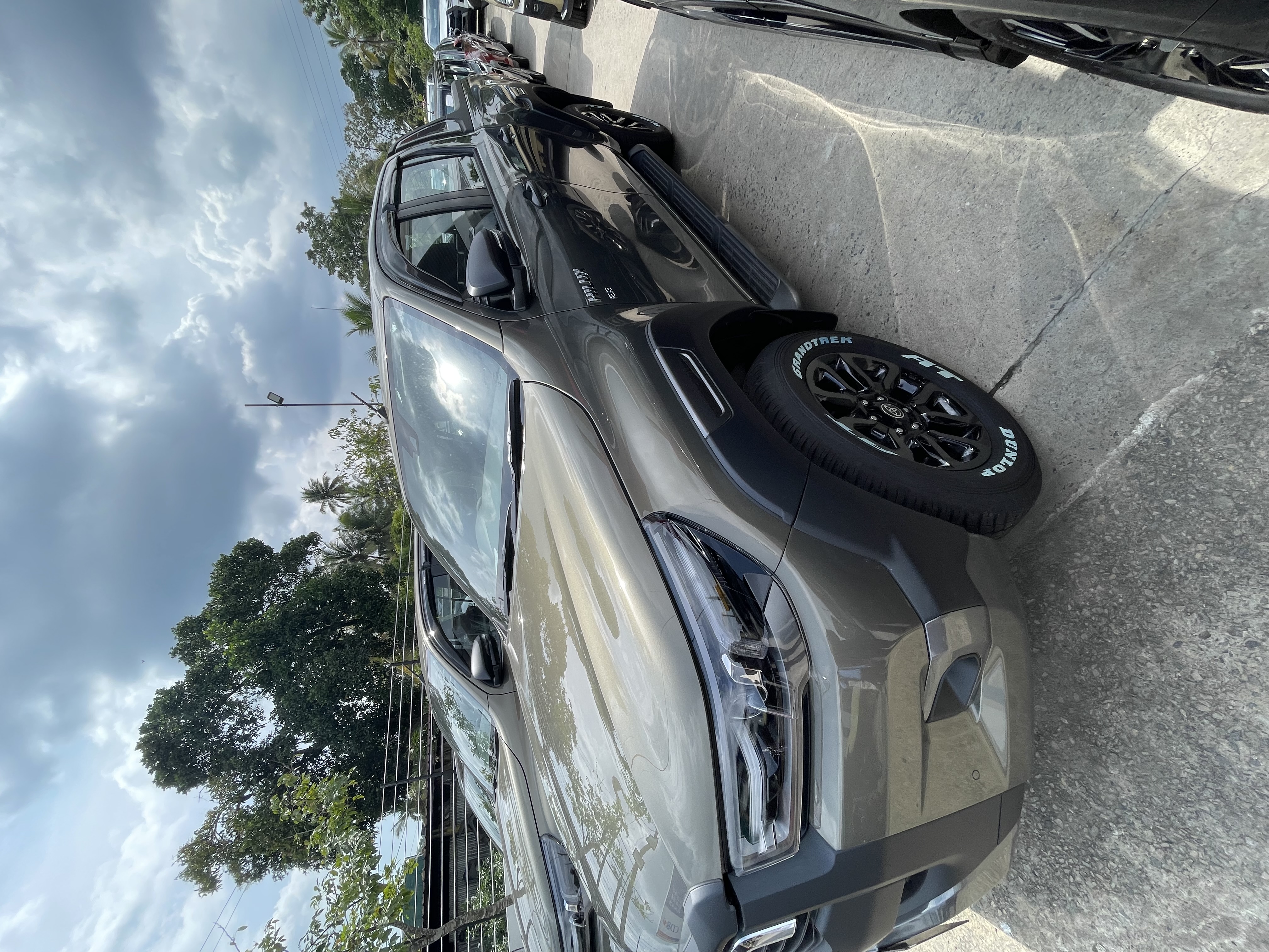 Toyota Hilux 2025 - අලුත් භාණ්ඩ ප්‍රවාහන sale in Sri Lanka - patpat.lk