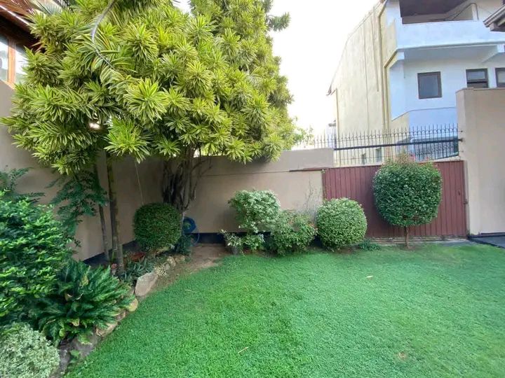 House for Sale in Wellawatta (Colombo 06)