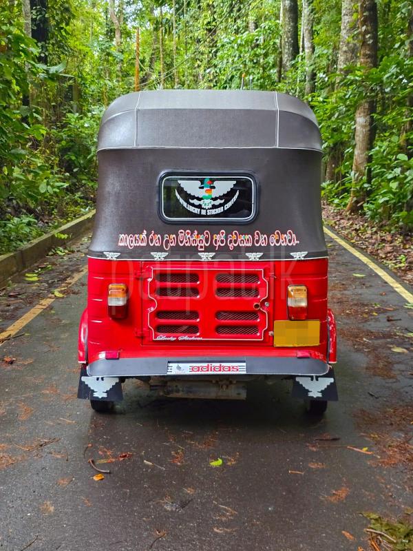 Bajaj 4 stroke 2010 - பயன்படுத்தப்பட்டது முச்சக்கர வண்டி sale in Sri Lanka - patpat.lk