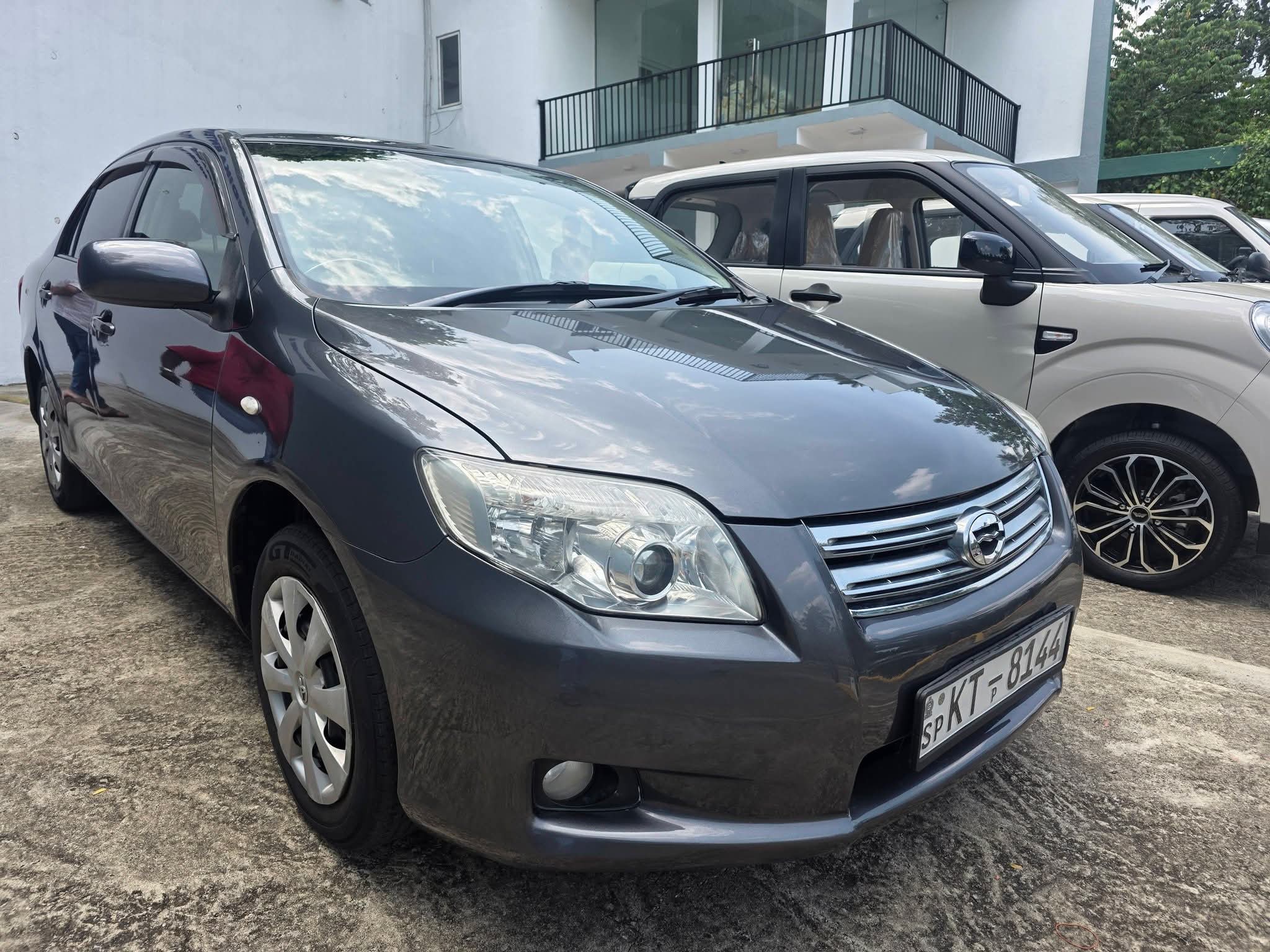 Toyota Axio 2010 - பயன்படுத்தப்பட்டது கார் sale in Sri Lanka - patpat.lk