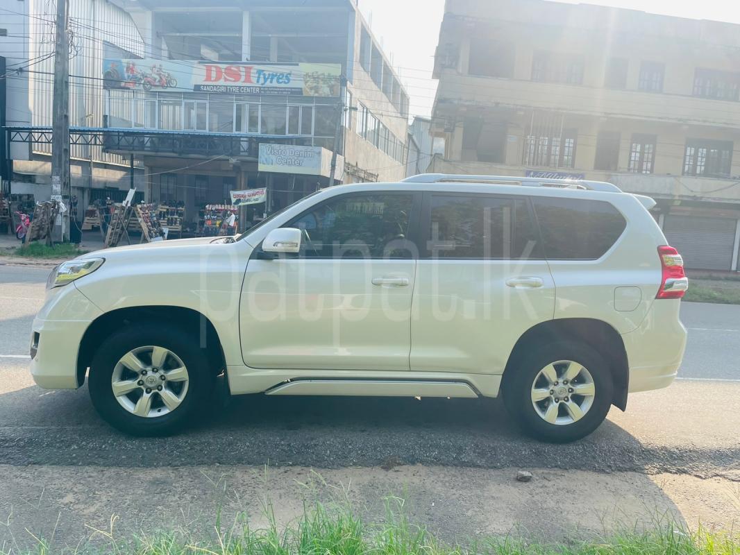 Advertisement image 4