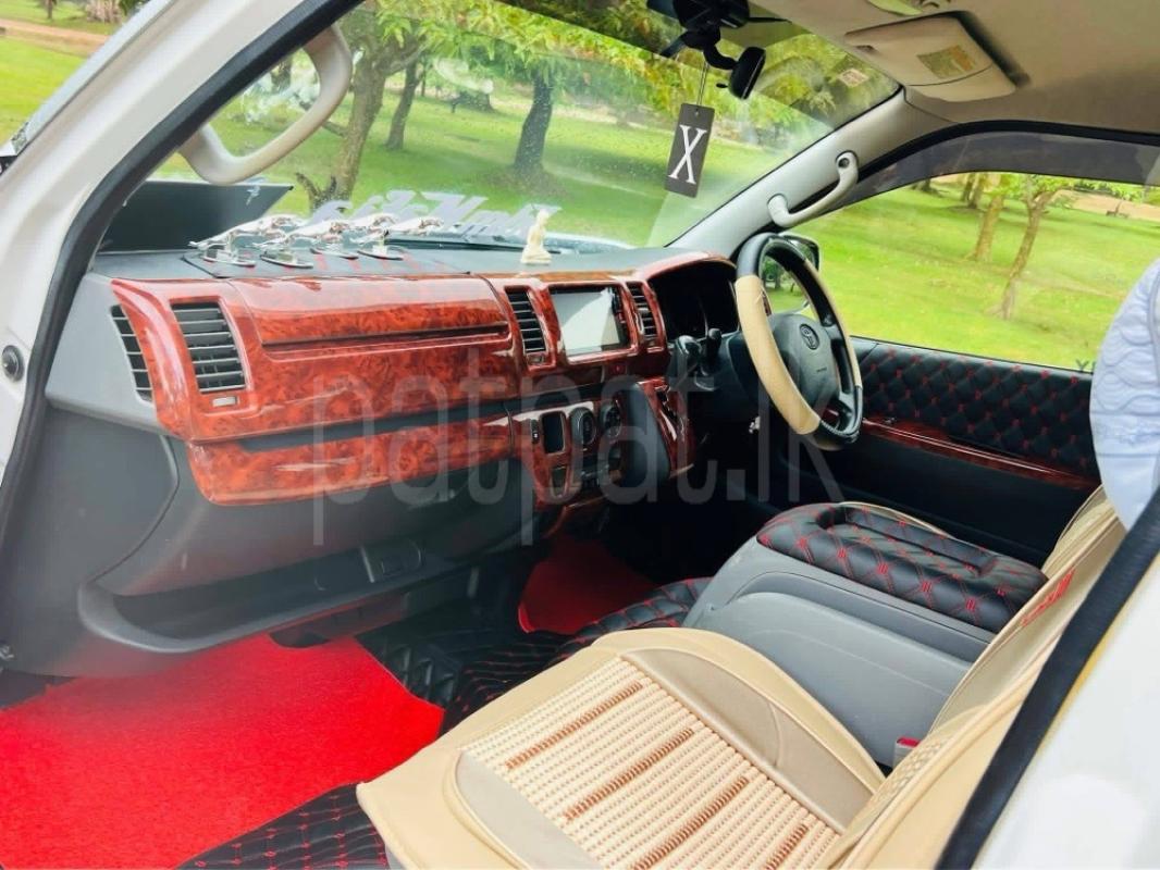 Advertisement image 6