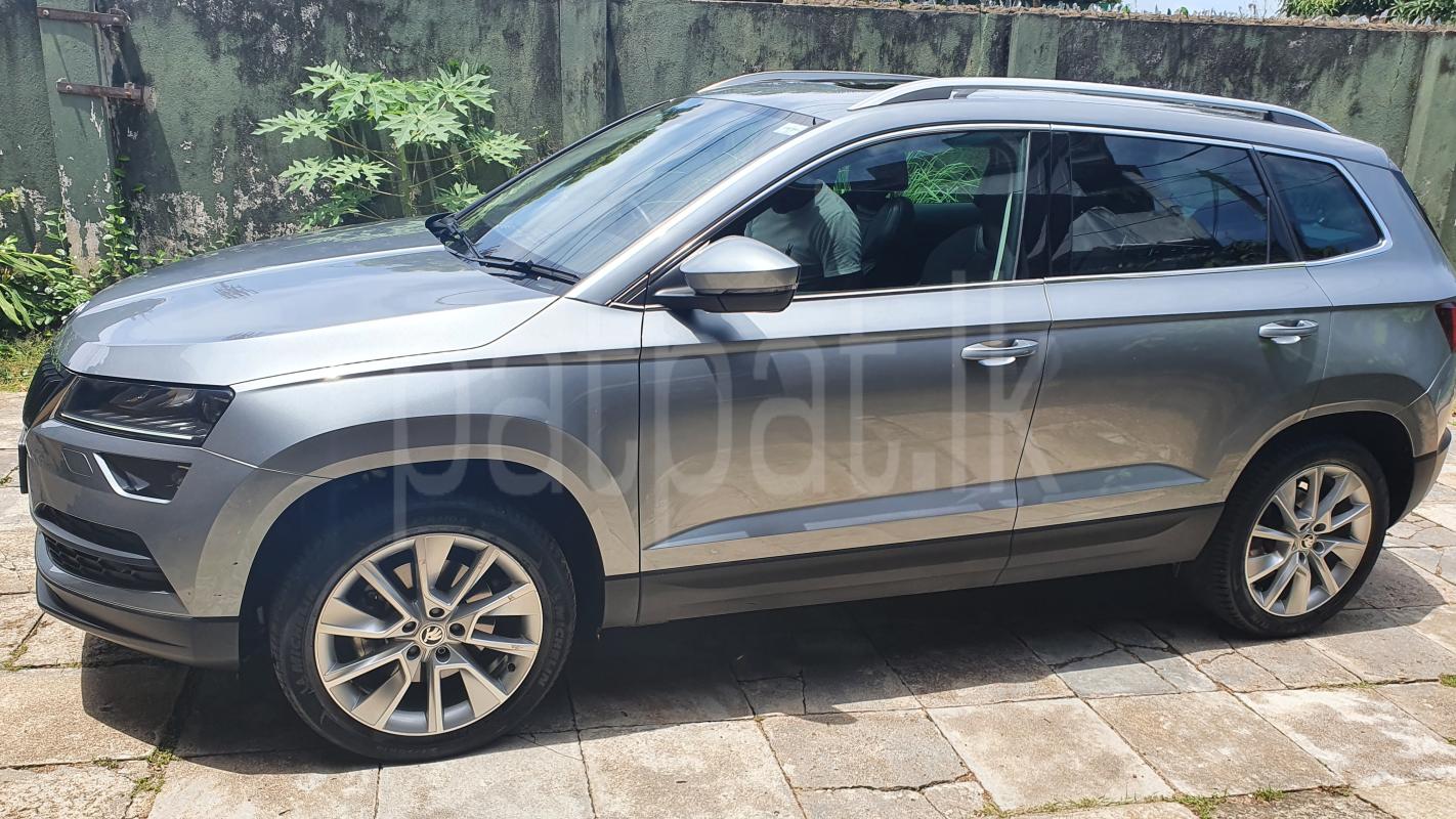 Skoda Karoq 2018 - பயன்படுத்தப்பட்டது SUV sale in Sri Lanka - patpat.lk