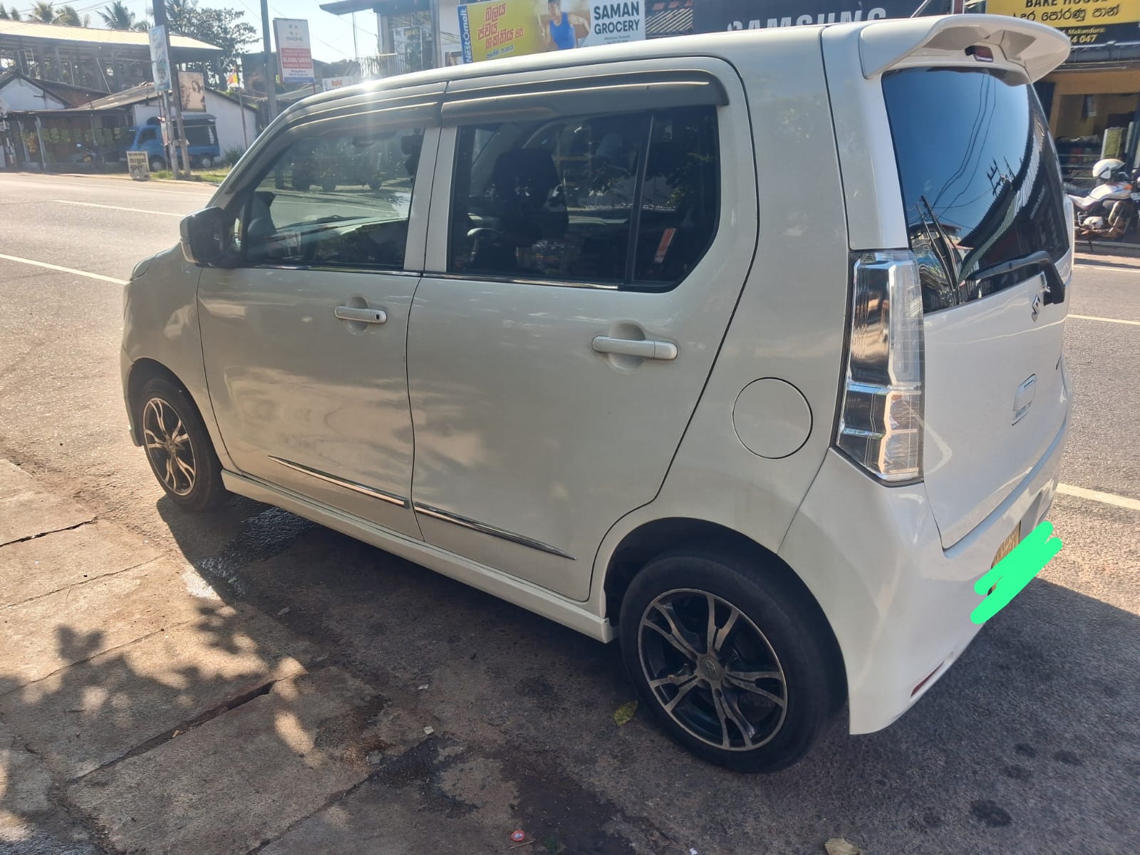 Advertisement image 6