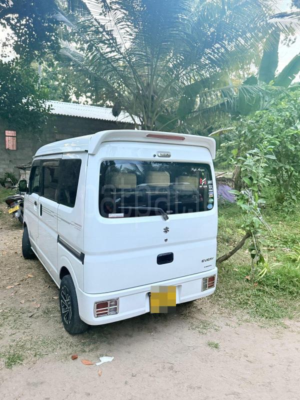 Advertisement image 3