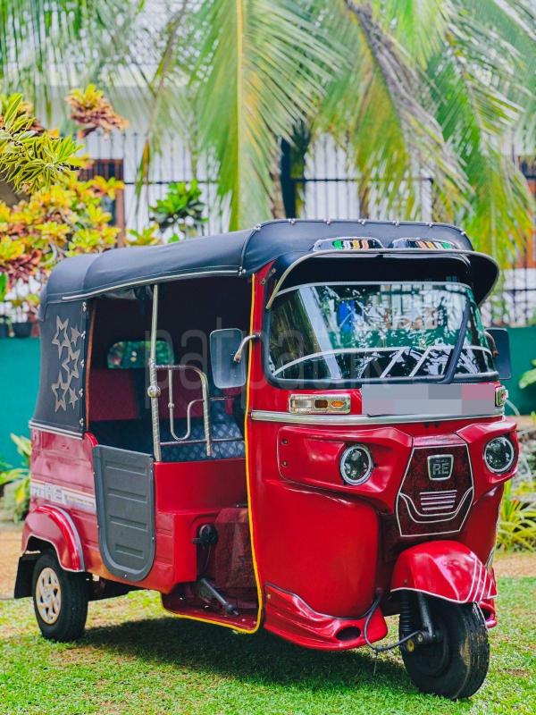 Bajaj Three Wheel 2014 - பயன்படுத்தப்பட்டது முச்சக்கர வண்டி sale in Sri Lanka - patpat.lk