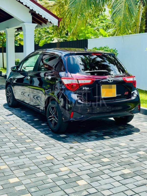 Toyota Vitz 2019 - பயன்படுத்தப்பட்டது கார் sale in Sri Lanka - patpat.lk
