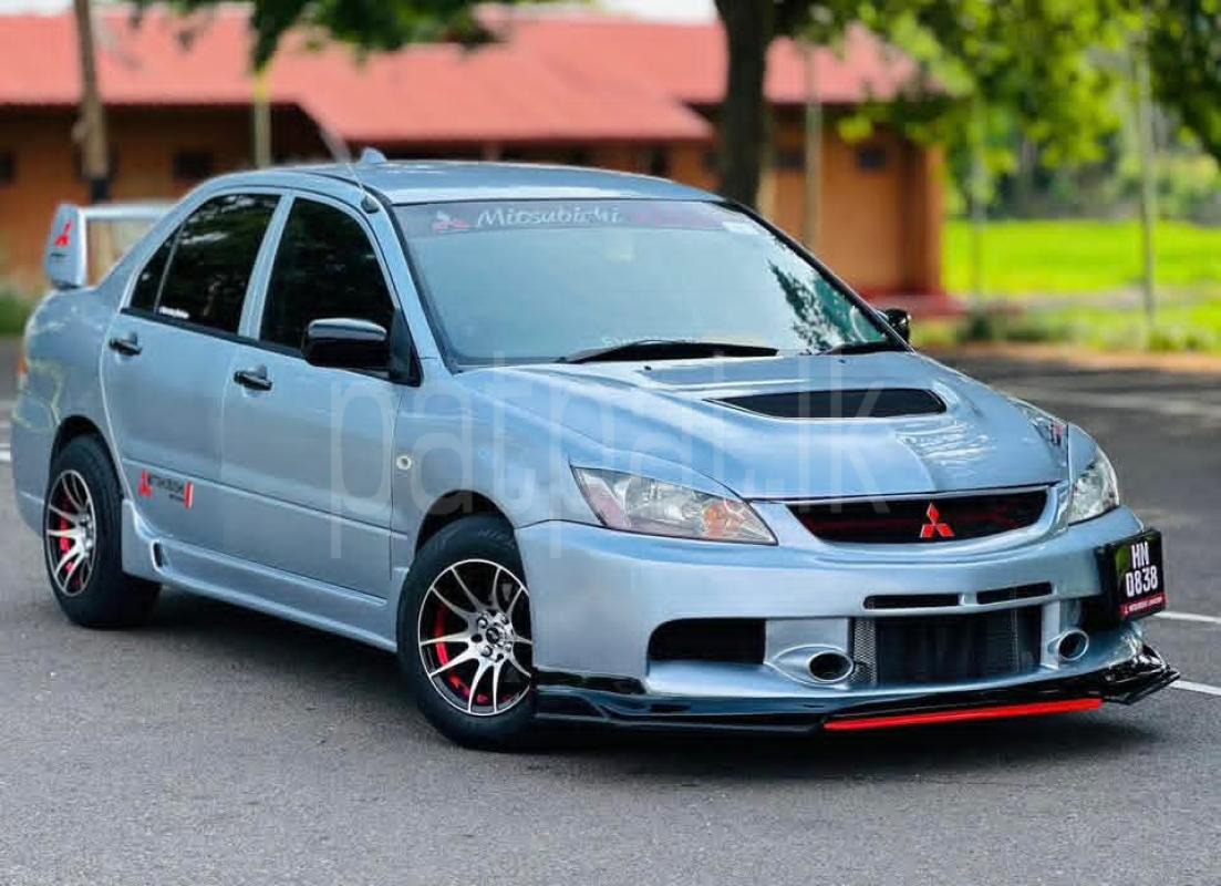 Mitsubishi Lancer 2003 - பயன்படுத்தப்பட்டது கார் sale in Sri Lanka - patpat.lk