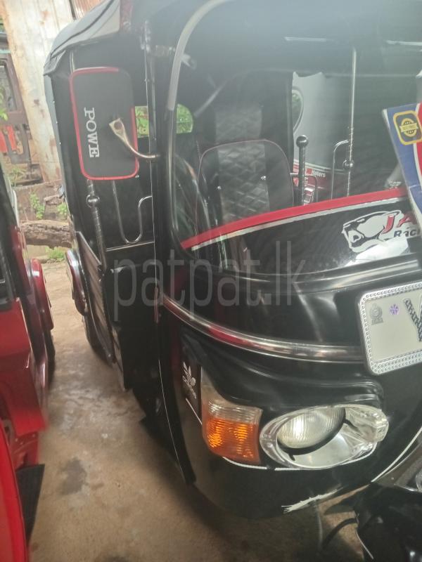 Bajaj Three Wheel 2011 - Used Three wheeler sale in Sri Lanka - patpat.lk