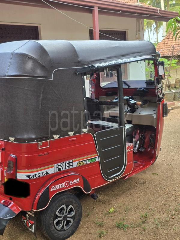 Bajaj 4 stroke 2016 - භාවිතා කරන ලද ත්‍රිරෝද රථය sale in Sri Lanka - patpat.lk